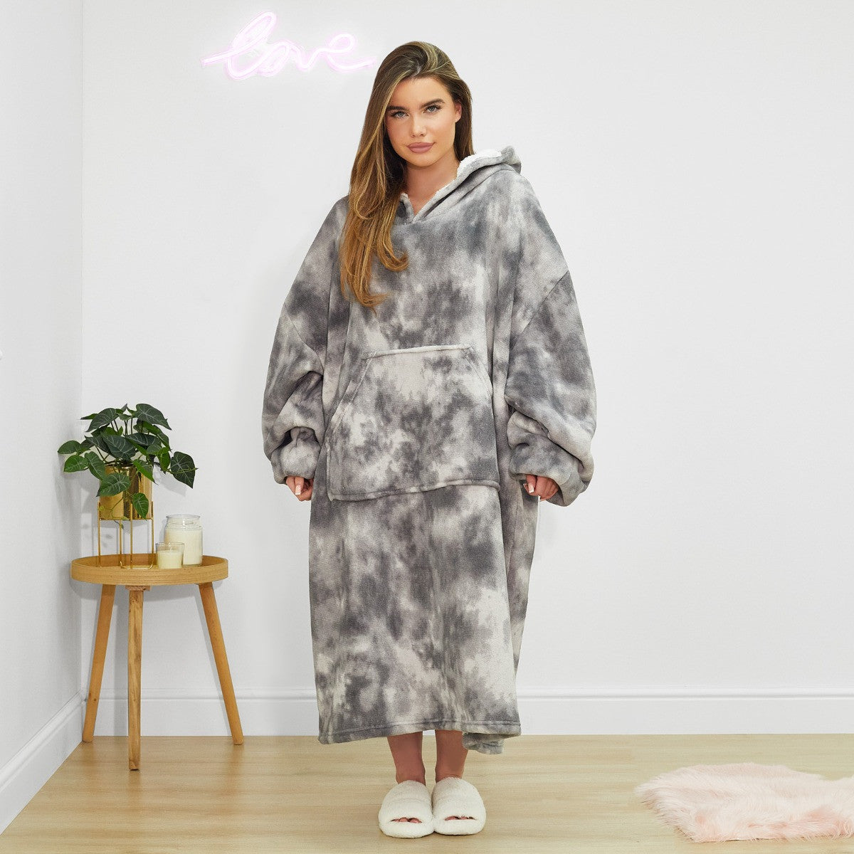 Extra Long Tie Dye Hoodie Blanket - 2 colours