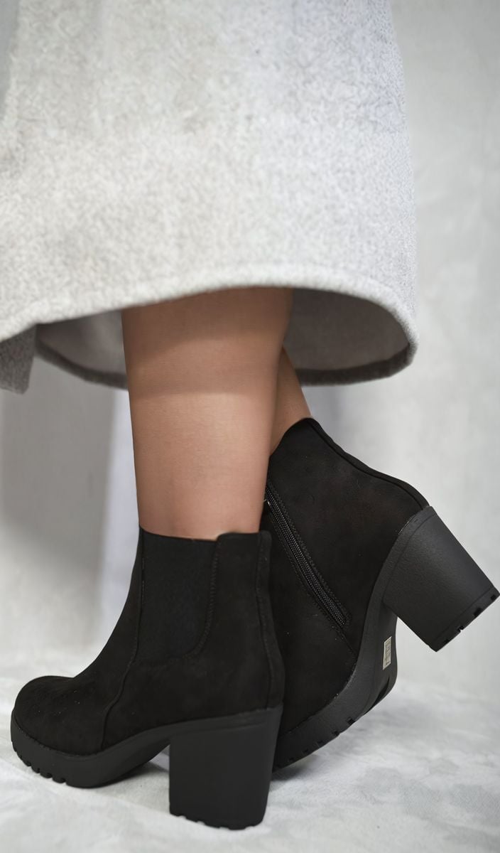 Andrea Block Chunky Heel Ankle Boots -2 colours